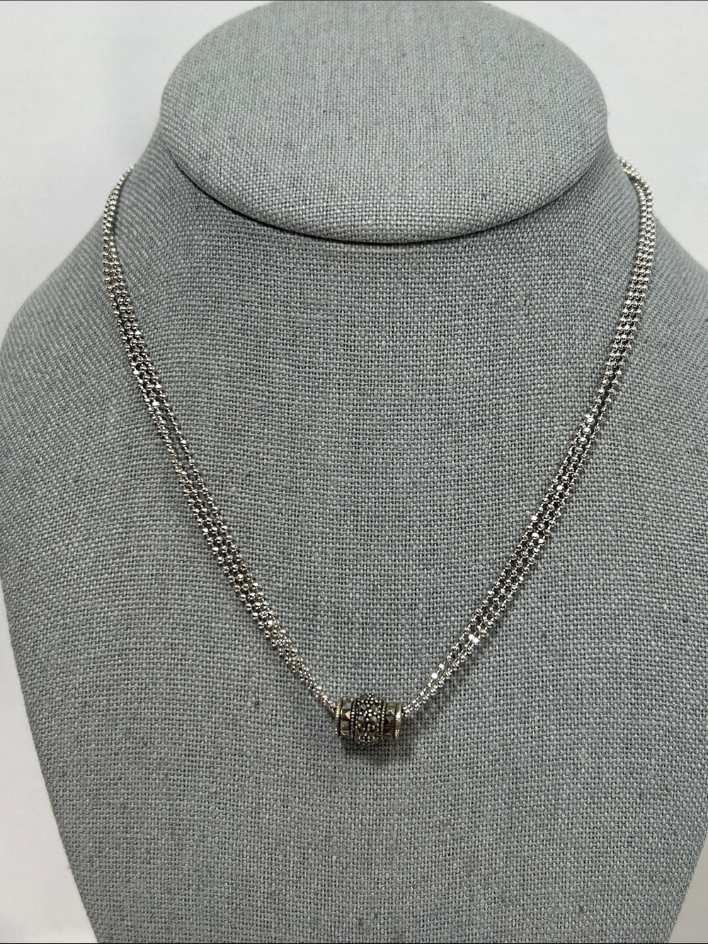 925 Sterling Silver Necklace with Pavé Barrel Pendant - Silver
